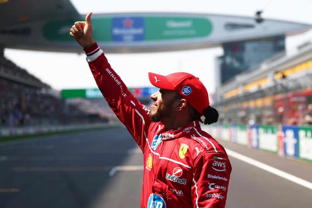 欧冠前瞻：天王山战役！枪手拜仁对决火热来袭，谁是全欧最强？